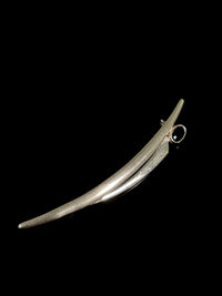 Arc brooch
