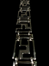 Geometric link bracelet