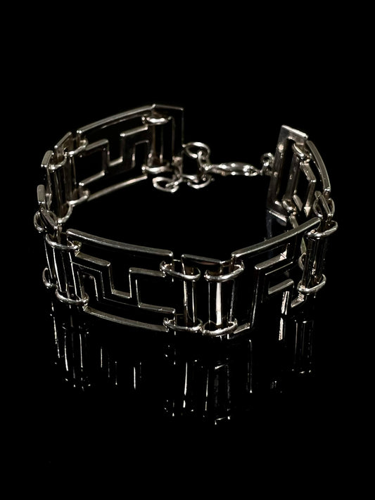 Geometric links bracelet