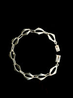 Polygon links bracelet