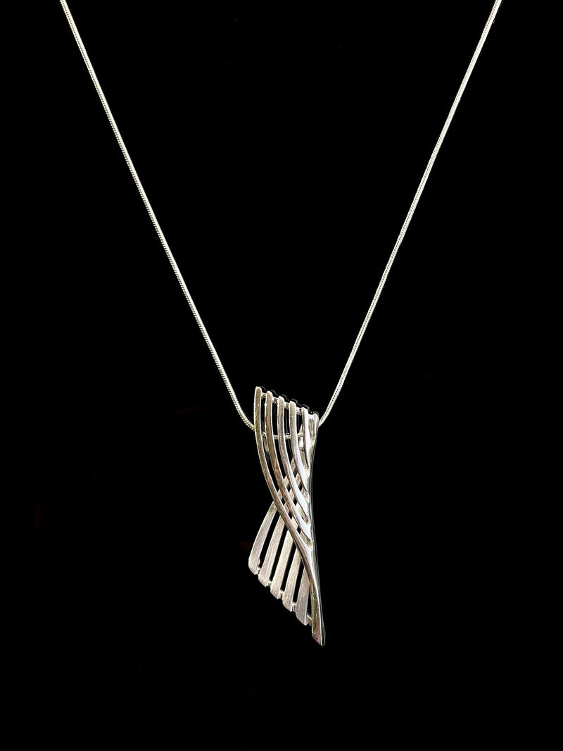 Helix pendant