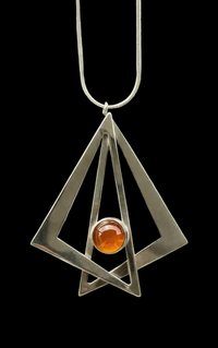 Carneol geometric pendant
