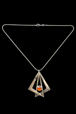 Carneol geometric pendant