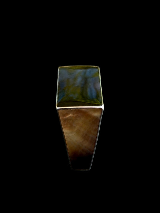 Rectangular tapered ring